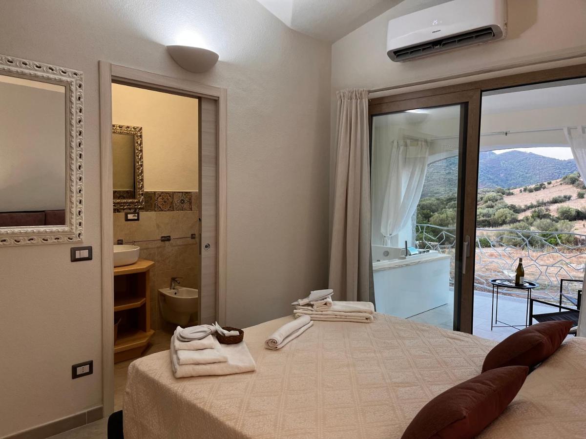 Lamefata Hotel San Teodoro  Buitenkant foto