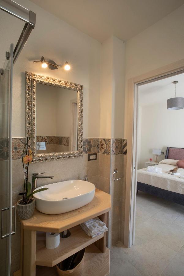 Lamefata Hotel San Teodoro  Buitenkant foto